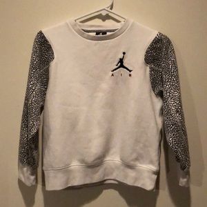 Air Jordan hood-less sweatshirt. Youth Medium.